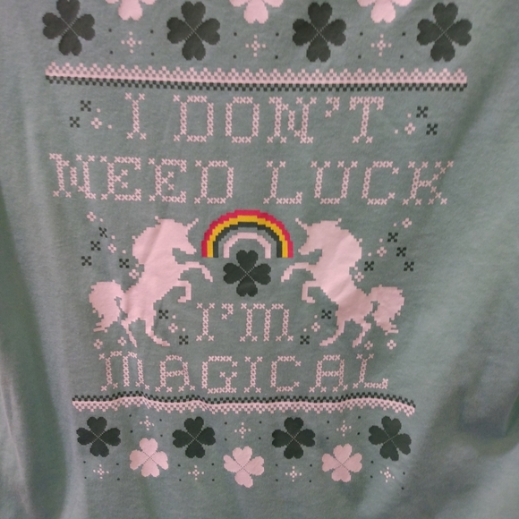 NWT π¦πͺ
Unicorn St Patrick's Day T-shirt π Size M - Picture 2 of 5